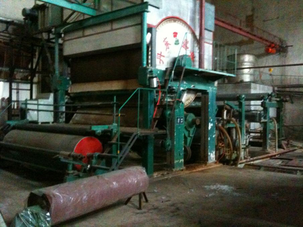 2880衛(wèi)生紙?jiān)旒垯C(jī)